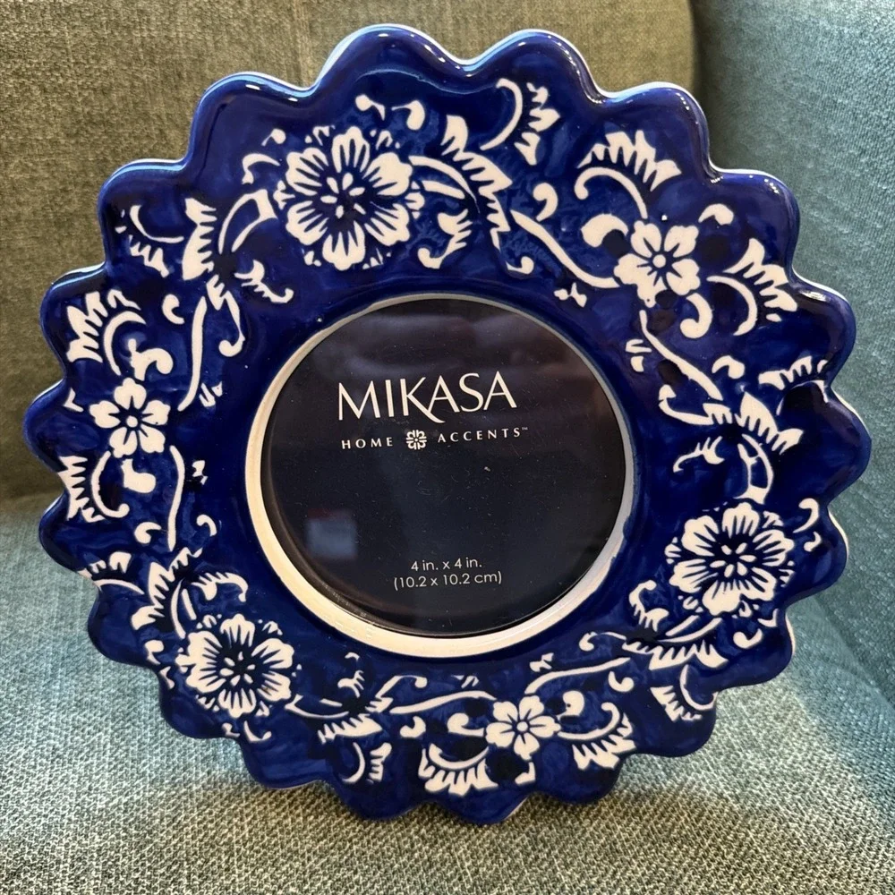 Mikasa‎ Home Accents Blue White Floral 4